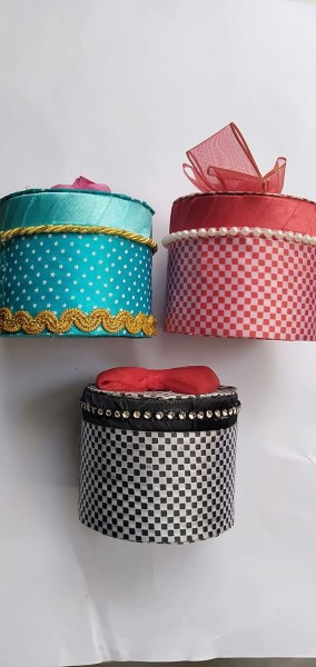 Kotak kado container silinder  